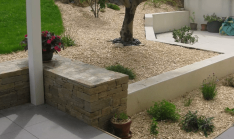 Terrasse - paysages des 2 rivières - pisciniste paysagiste
