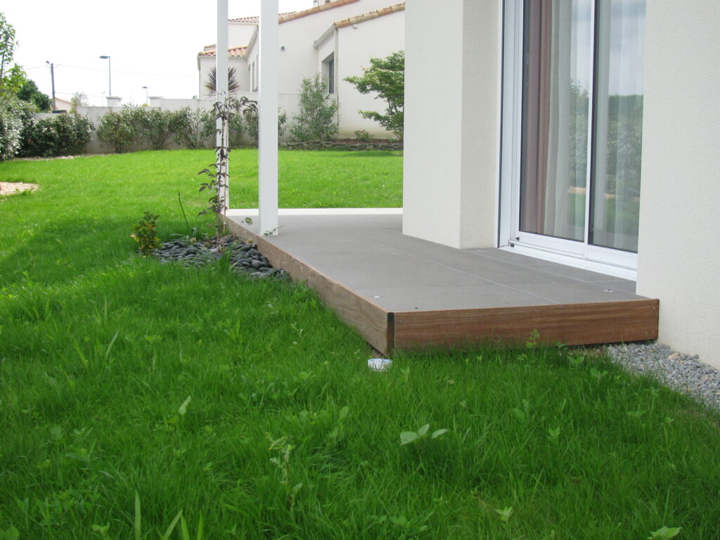 terrasse dallage - Évacuation des eaux de pluie dans le jardin