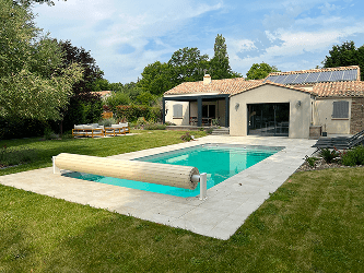 Aménagement autour d’une piscine - Paysages des deux rivières